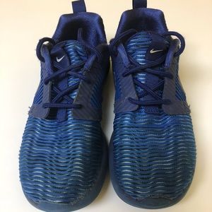 Nike Roshe One Flight Weight